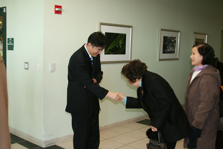 012708-guitar (2).jpg